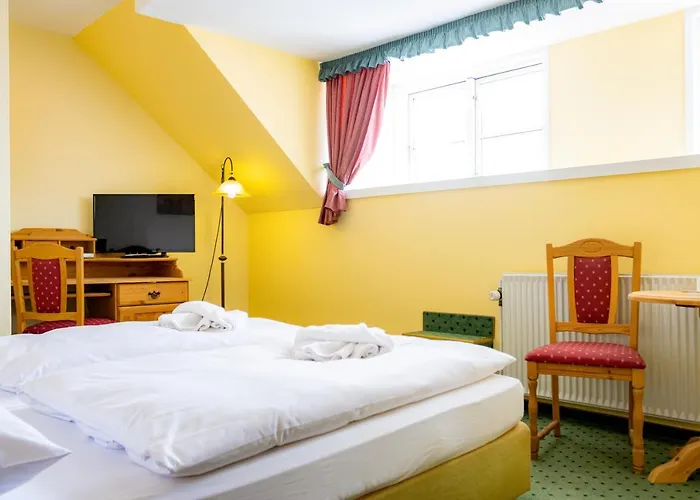 & Restaurant Brauner Hirsch 3* Osterwieck