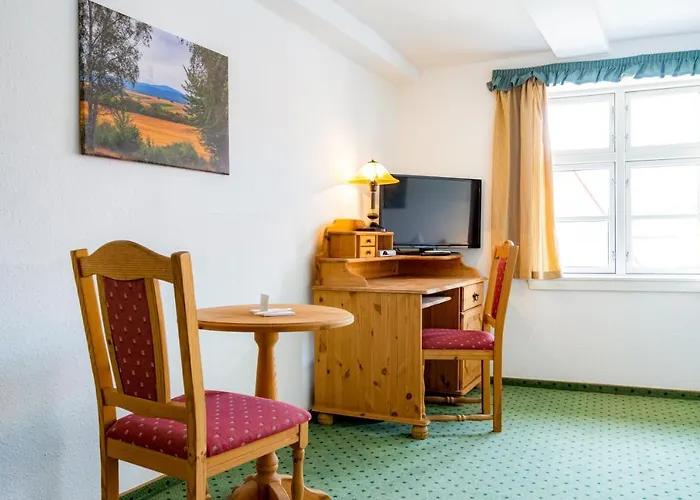 & Restaurant Brauner Hirsch