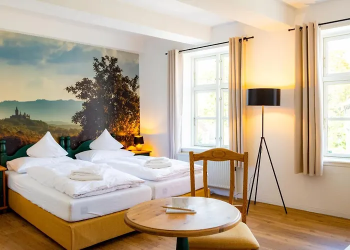 & Restaurant Brauner Hirsch ホテル 3*