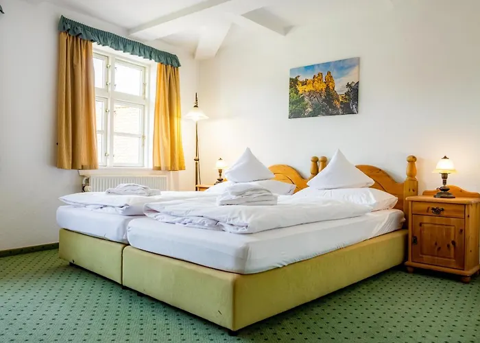 & Restaurant Brauner Hirsch